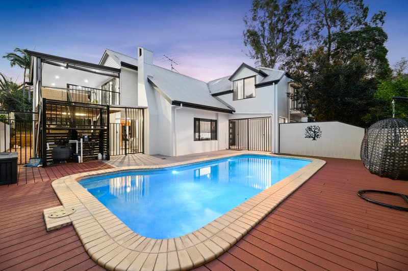 4 Minno Street, Chapel Hill QLD 4069, Chapel Hill - Thumbnail 2
