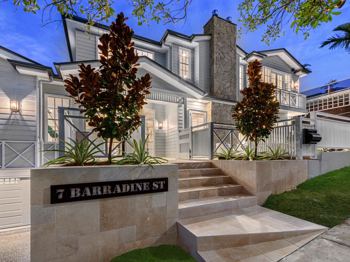 7 Barradine Street, Greenslopes QLD 4120, Greenslopes - Thumbnail 2
