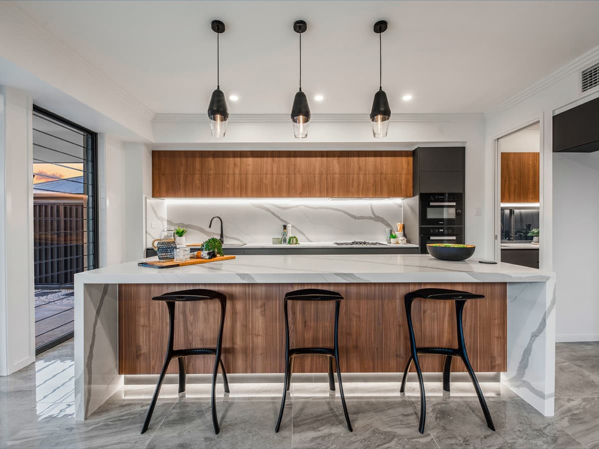 22 Mckie Crescent, Cannon Hill QLD 4170, Cannon Hill - Thumbnail 2