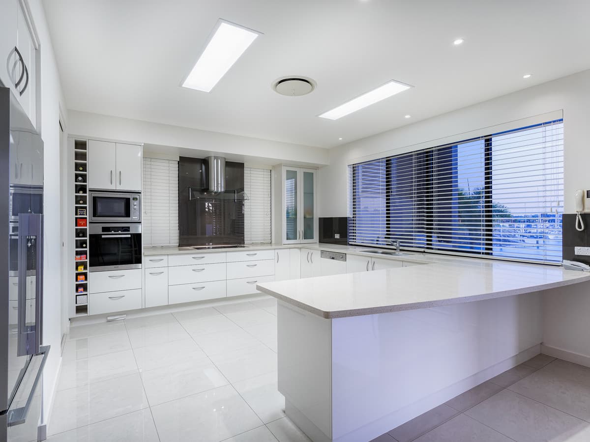 93 Masthead Drive, Raby Bay QLD 4163, Cleveland - Thumbnail 5