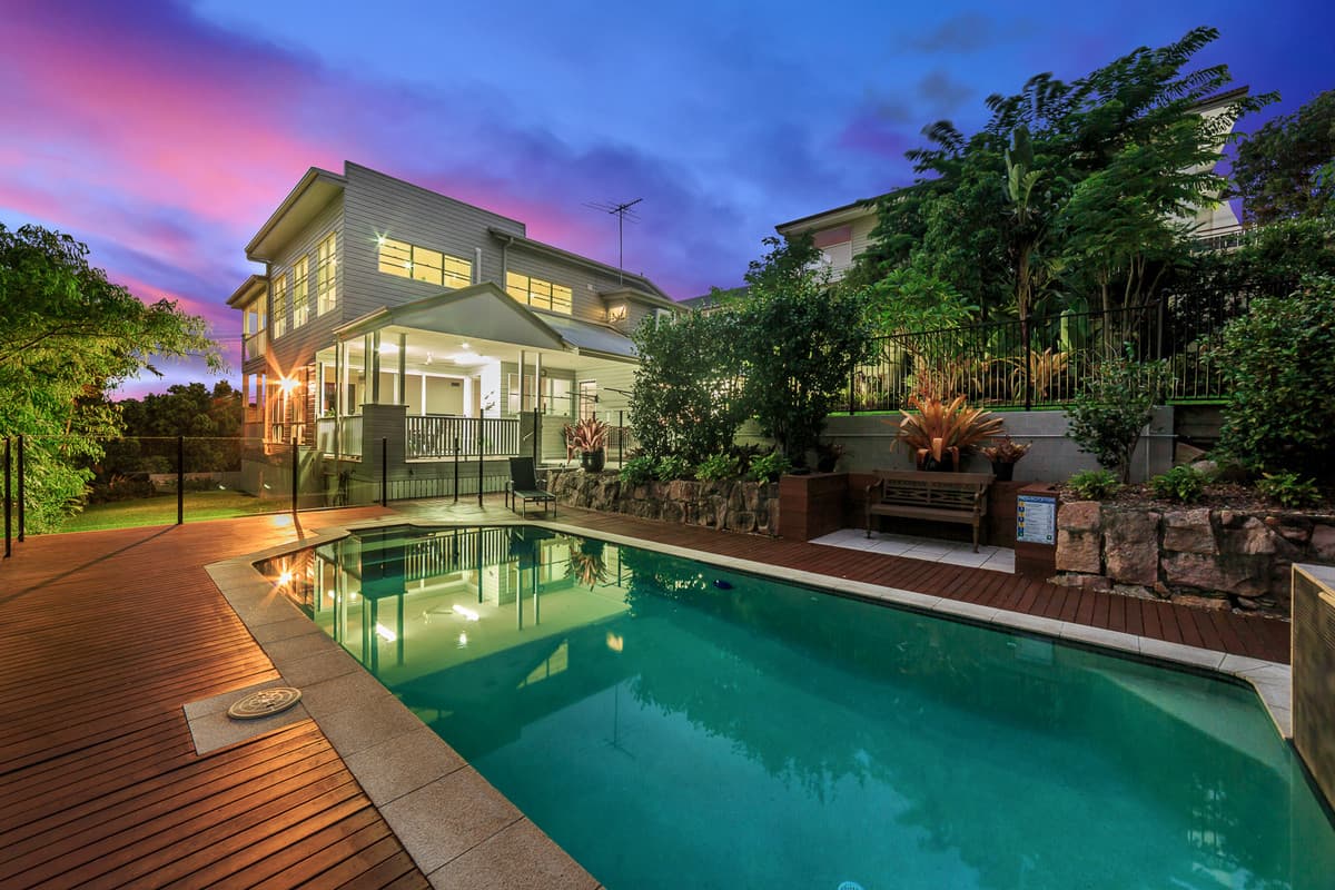 11 Valewood Drive, Kealba VIC 3021, Kealba - Thumbnail 2