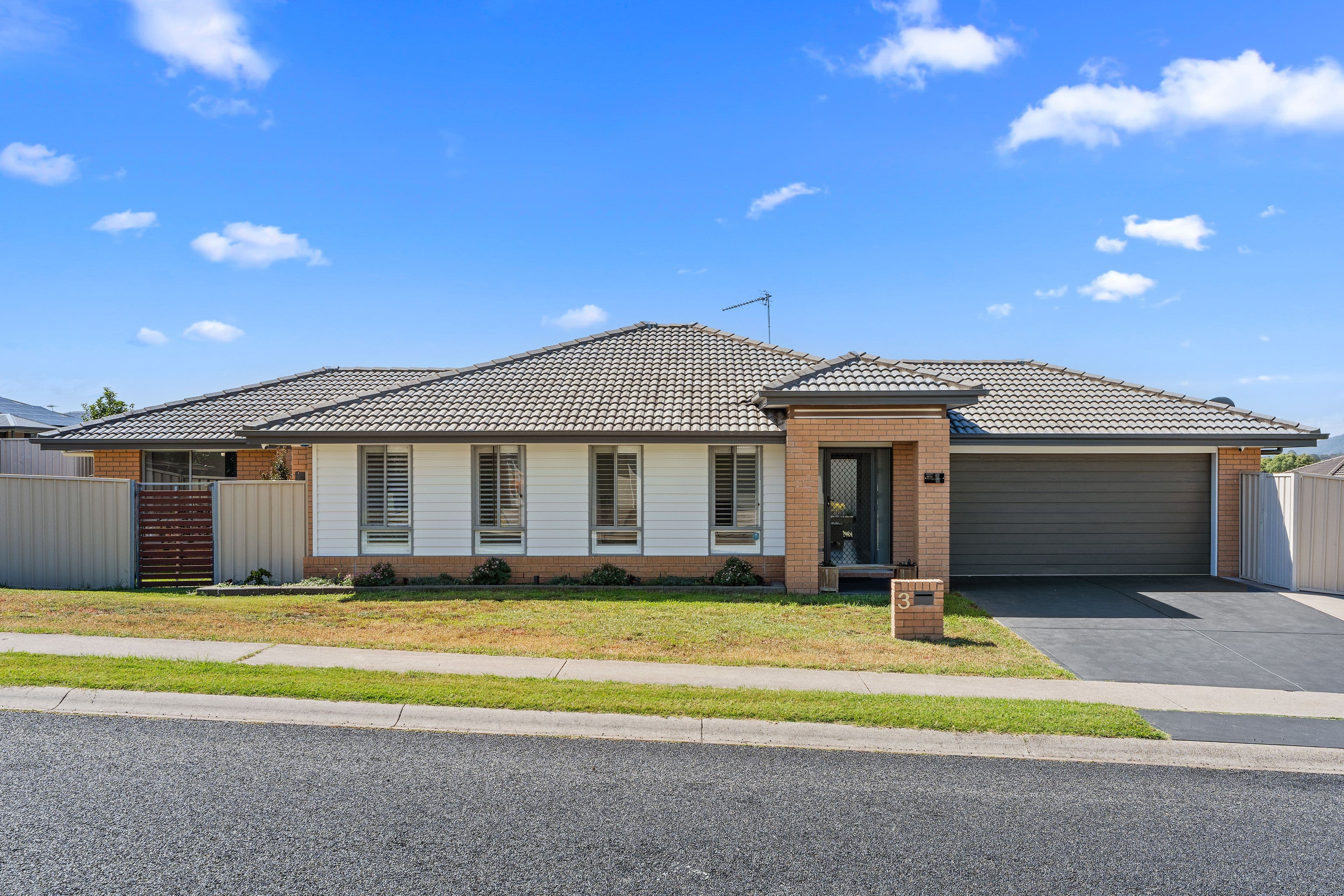3 Finnegan Crescent, Muswellbrook NSW 2333, Muswellbrook - Image 1