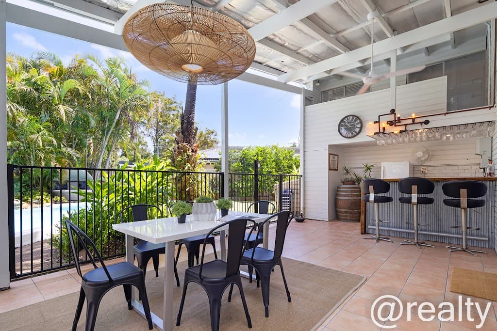 2 McCracken Street, Wishart, QLD, 4122, Wishart - Thumbnail 4