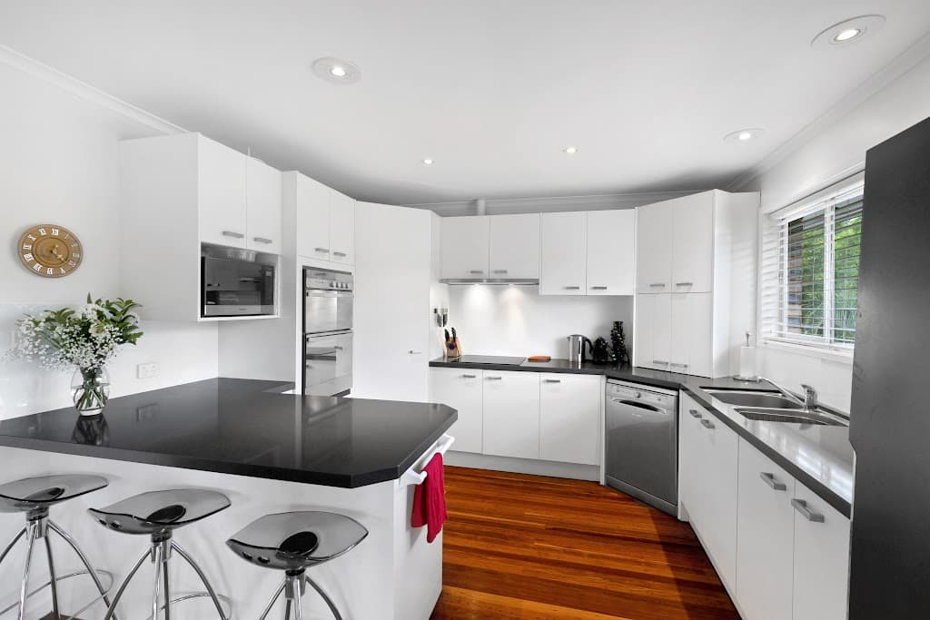 23 Merrilyn Street, Chapel Hill, QLD, 4069, Chapel Hill - Thumbnail 3