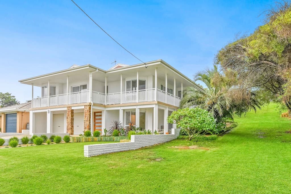 109 Chepana Street, Lake Cathie, NSW, 2445, Lake Cathie - Thumbnail 2