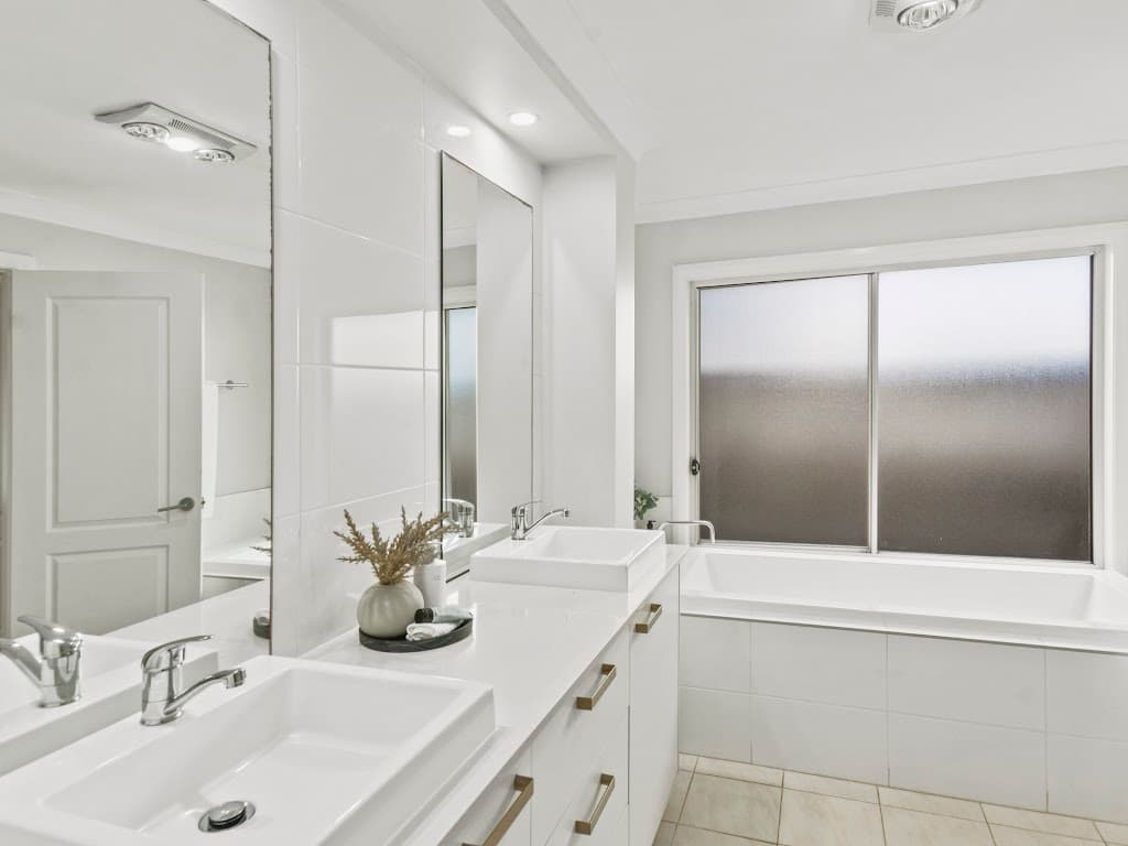 9 Siltstone Avenue, Horsley, NSW, 2530, Horsley - Thumbnail 8