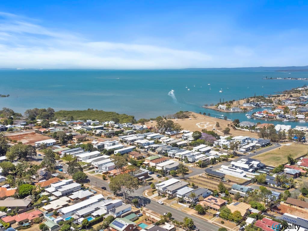 55 Gordon Street, Ormiston, QLD, 4160, Ormiston - Thumbnail 2