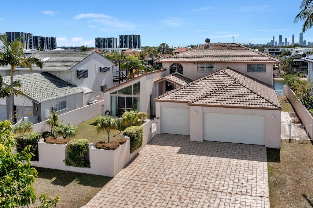 32 Cessnock Close, Mermaid Waters, QLD, 4218, Mermaid Waters - Image 1