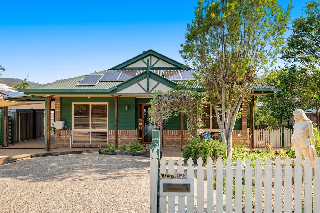 22 Allamanda Street, The Gap, QLD, 4061, The Gap - Thumbnail 2