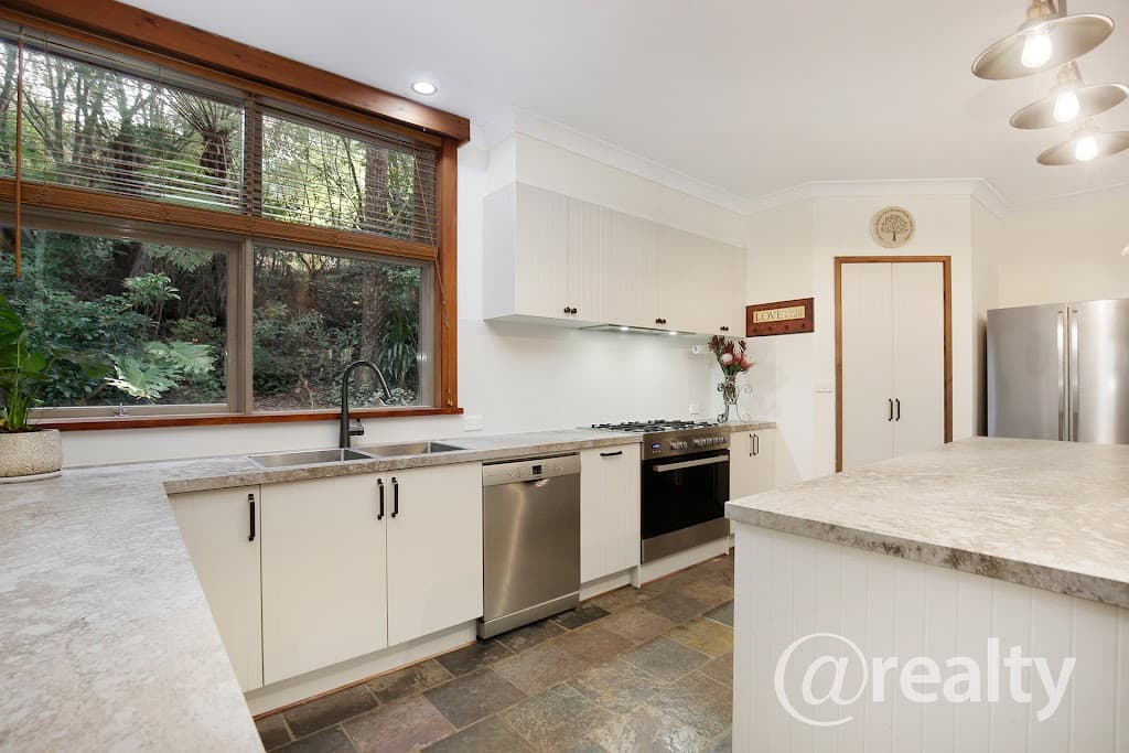 76 The Crescent, Sherbrooke, VIC, 3789, Sherbrooke - Thumbnail 6
