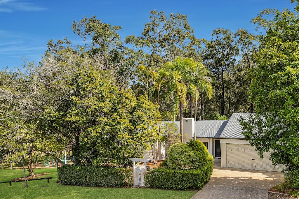 65 Nankoor Street, Chapel Hill, QLD, 4069, Chapel Hill - Thumbnail 4