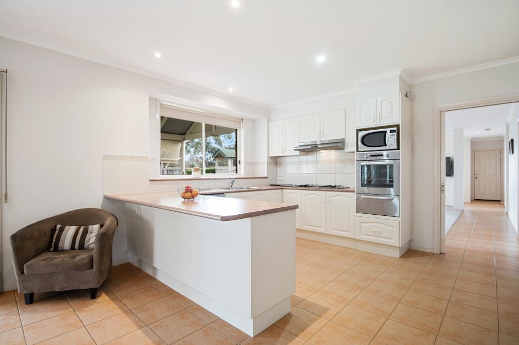 6 Serenity Way, Mornington, VIC, 3931, Mornington - Thumbnail 2