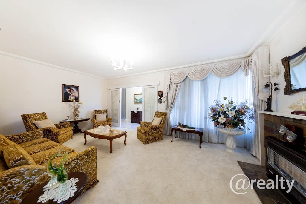 7 Viewpoint Avenue, Glen Waverley, VIC, 3150, Glen Waverley - Thumbnail 6