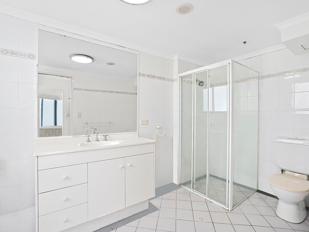 61/22 Montgomery Avenue, Main Beach, QLD, 4217, Main Beach - Thumbnail 8