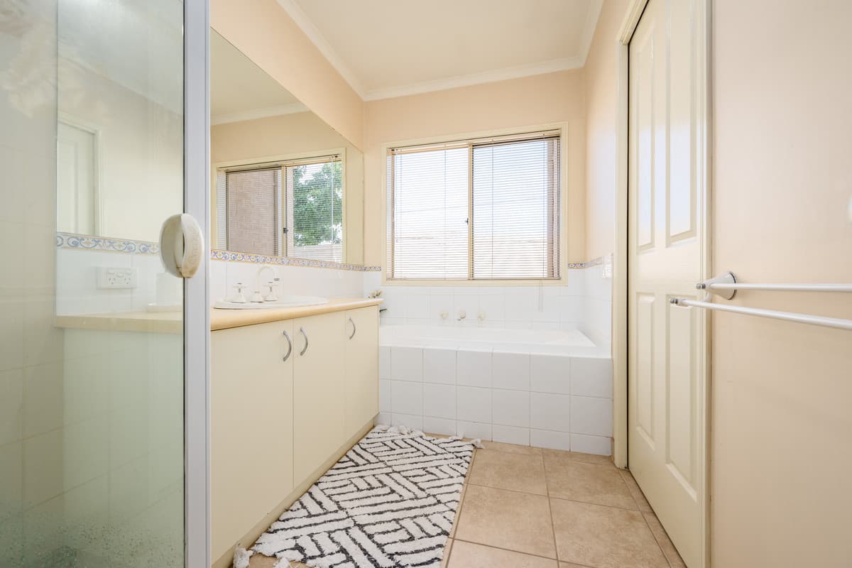 4 / 2-4 Ross Alan Drive, SHEPPARTON VIC 3630, Shepparton - Thumbnail 6