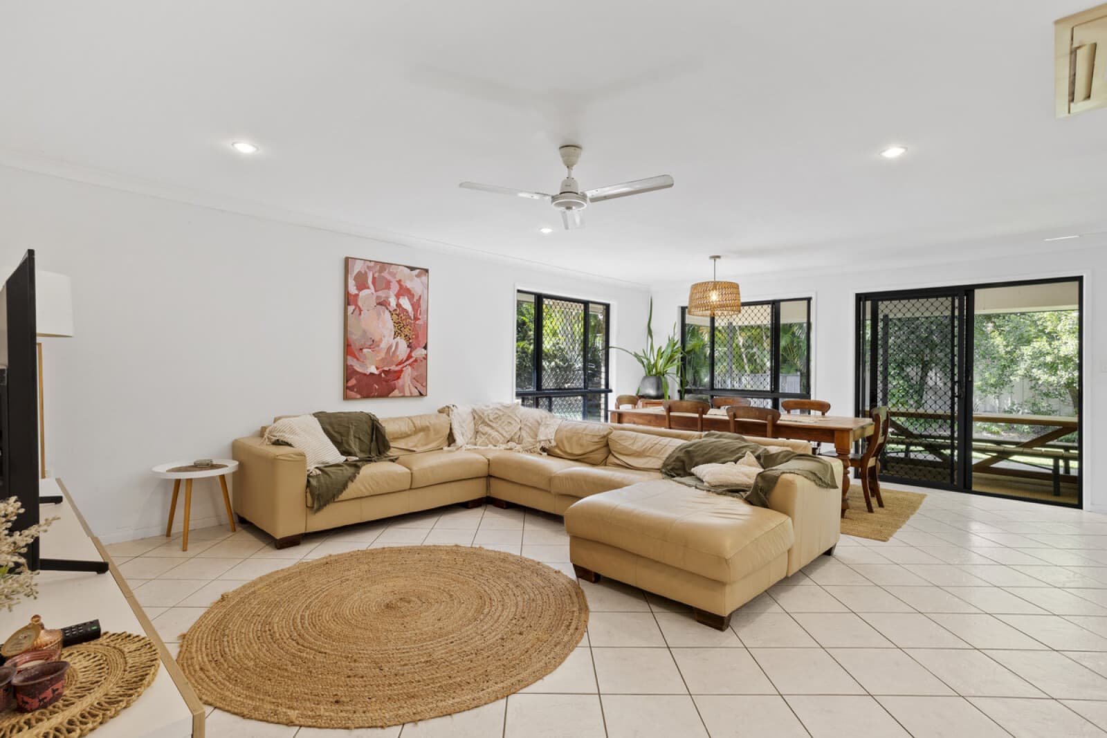 13 Harris Crescent Norman Gardens QLD 4701, Norman Gardens - Thumbnail 3