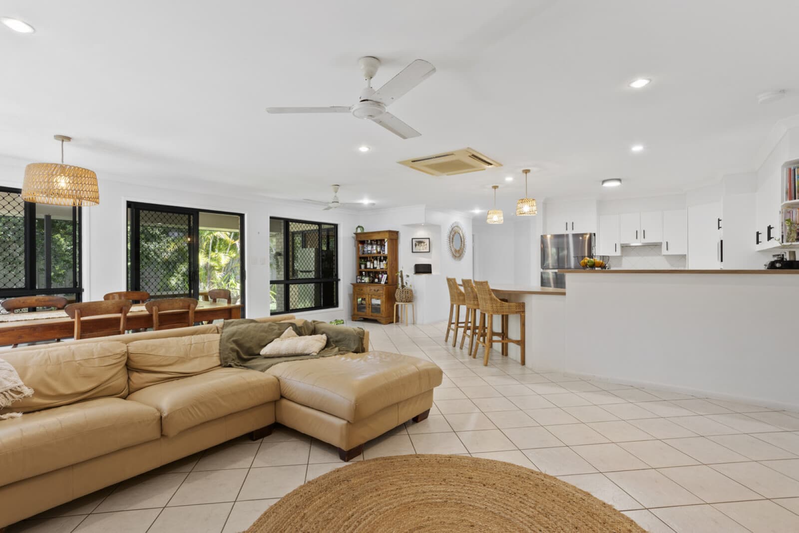 13 Harris Crescent Norman Gardens QLD 4701, Norman Gardens - Thumbnail 5