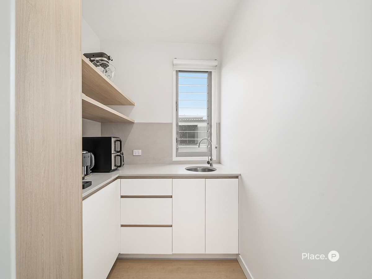 191 Quay Circuit, Newport - Thumbnail 4
