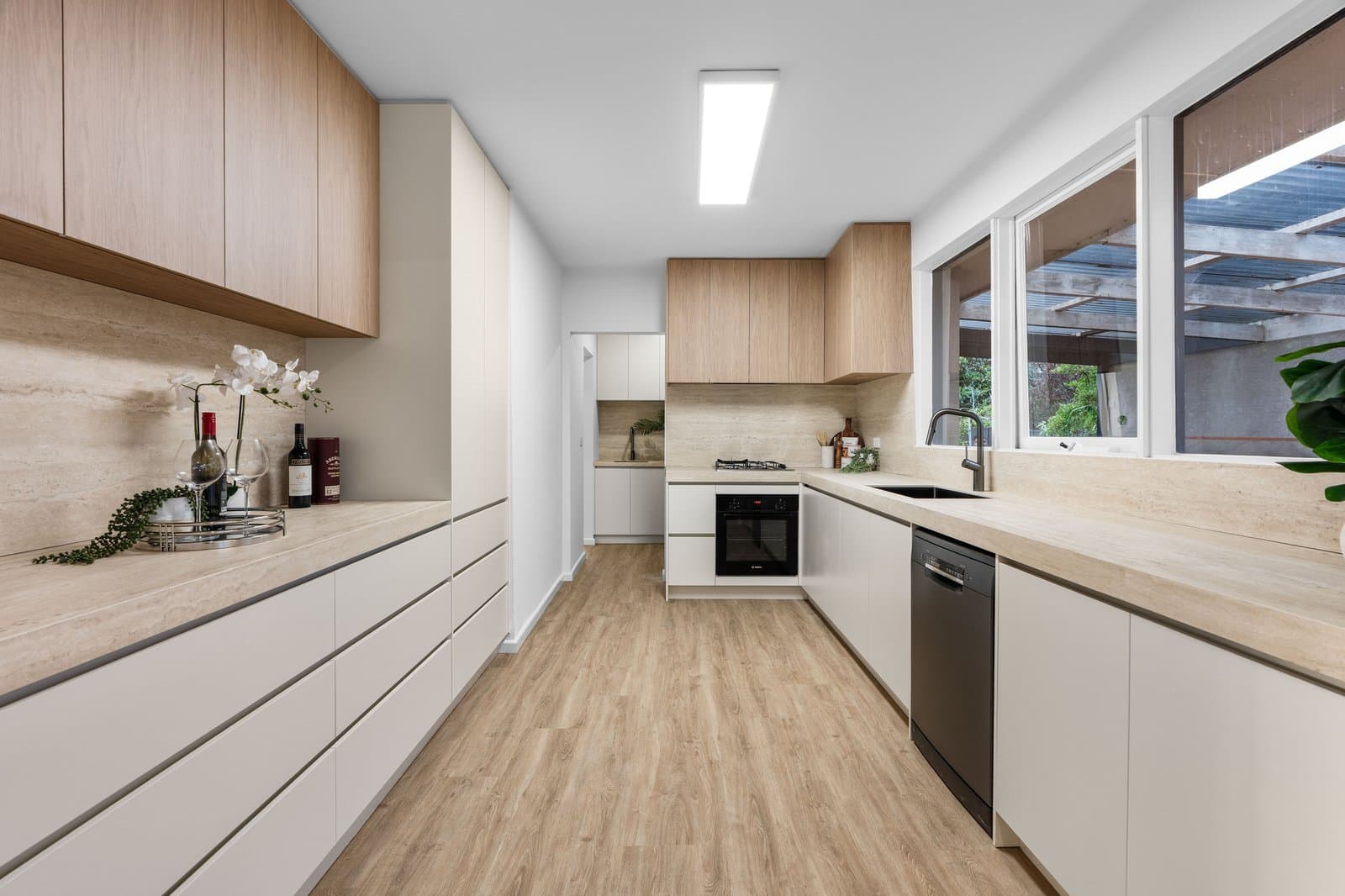5 Pontin Court, Burwood East, Burwood East - Thumbnail 4