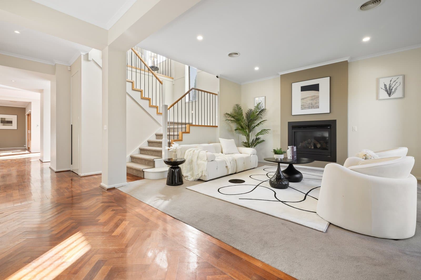 12 Ventnor Street, Chadstone, Chadstone - Thumbnail 2