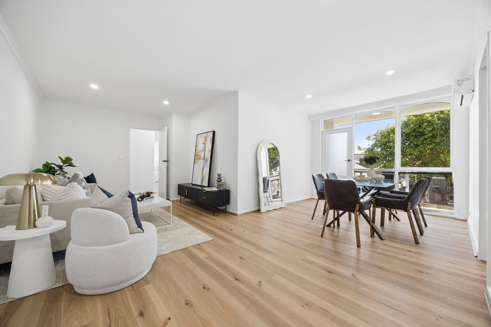 9/305 Grange Road, Ormond, Ormond - Image 1
