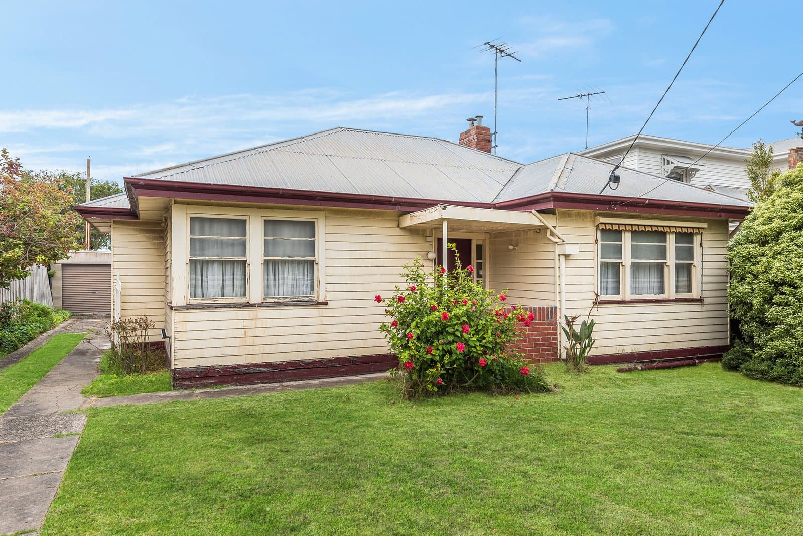 1 Garlick Avenue, Newtown, Newtown - Image 1