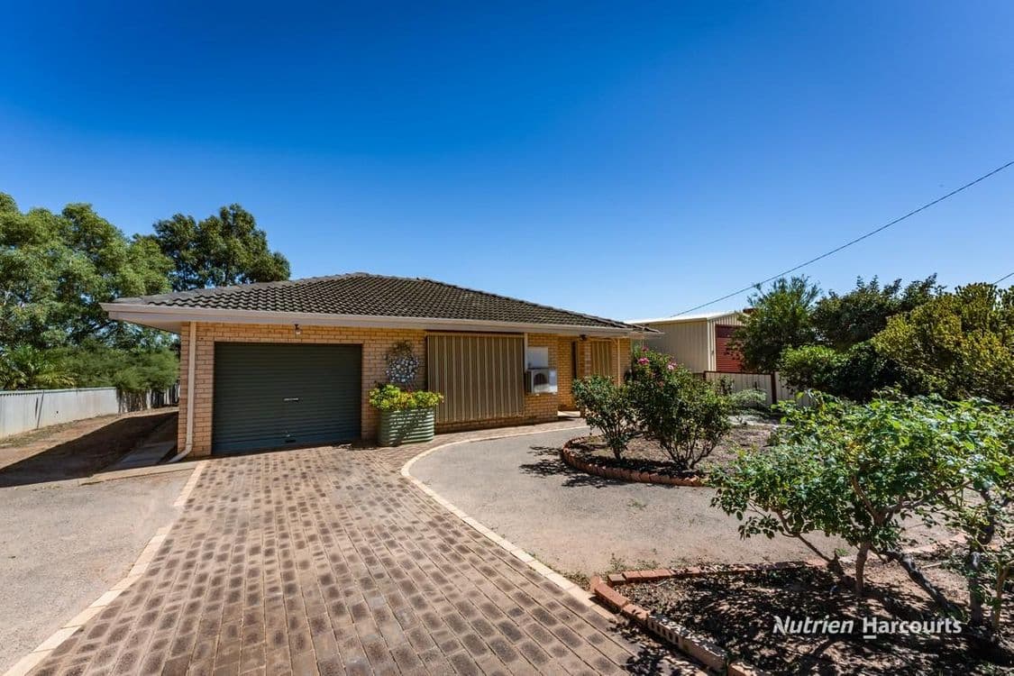 81 Robinson Street, NORTHAMPTON, WA 6535, Northampton - Thumbnail 2