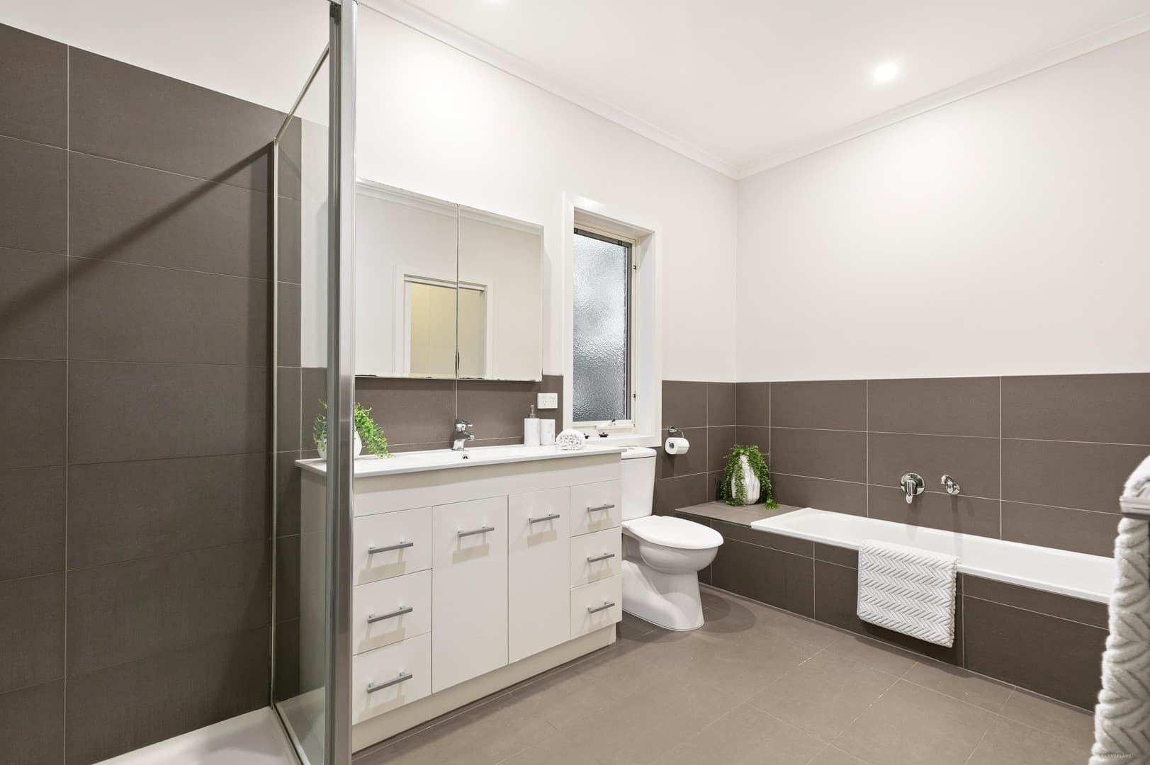 2/36 Kulnine Avenue, Mitcham, VIC 3132, Mitcham - Thumbnail 7