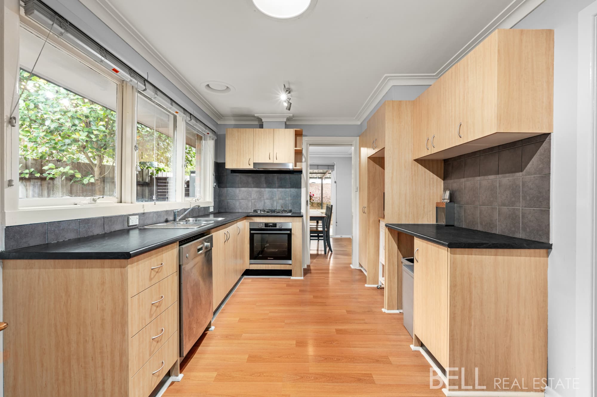 30 Winnetka Drive, LILYDALE, Lilydale - Thumbnail 2