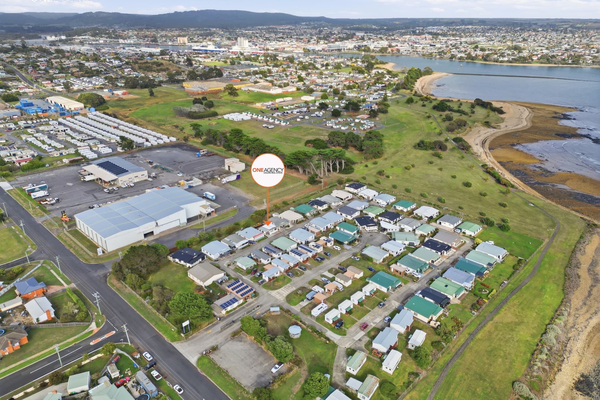 4/2-12 North Caroline Street, East Devonport, East Devonport - Thumbnail 2