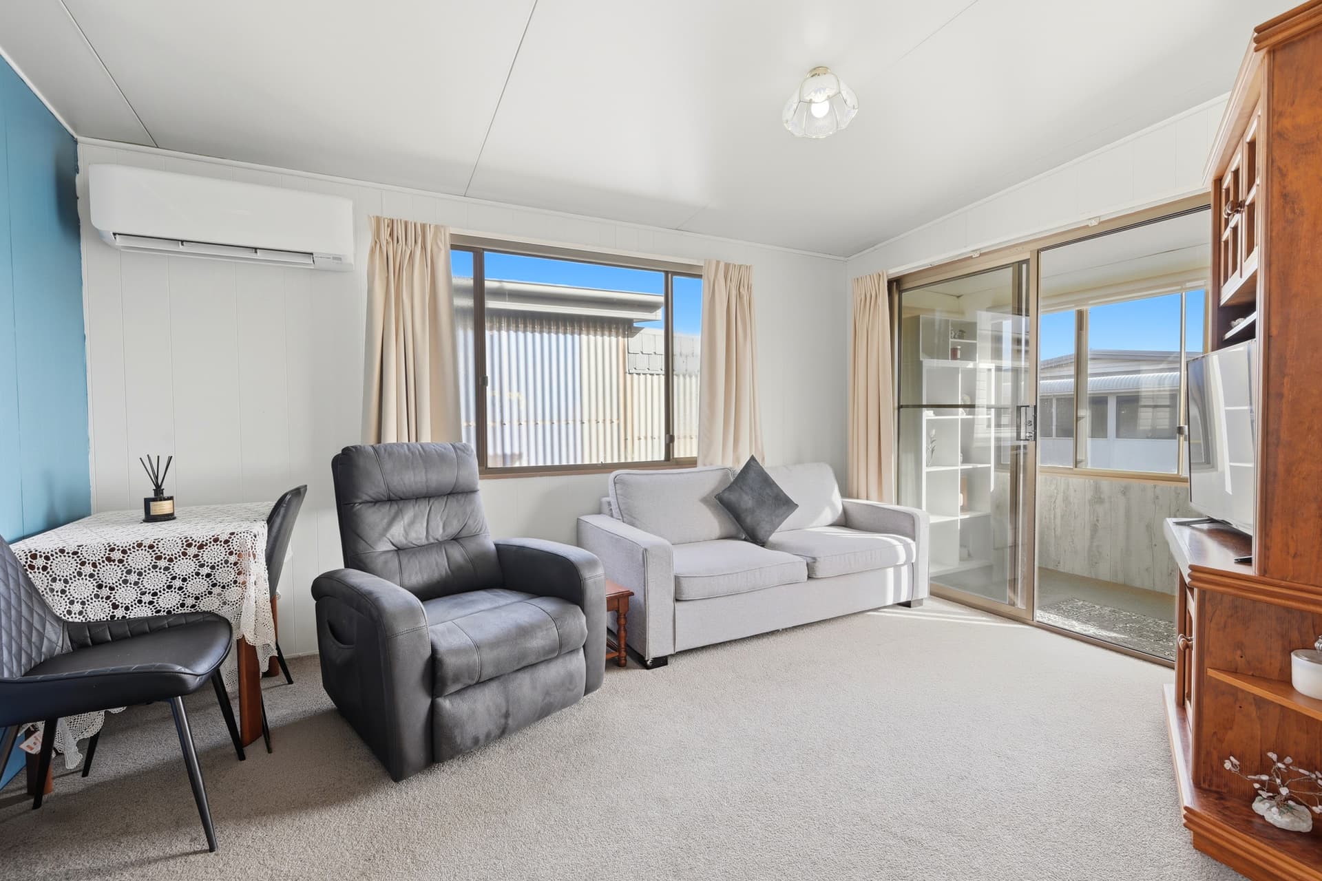 4/2-12 North Caroline Street, East Devonport, East Devonport - Thumbnail 3