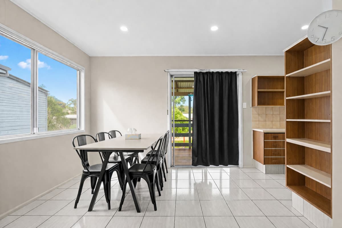 121 Mayes Avenue, Kingston QLD 4114, Kingston - Thumbnail 7