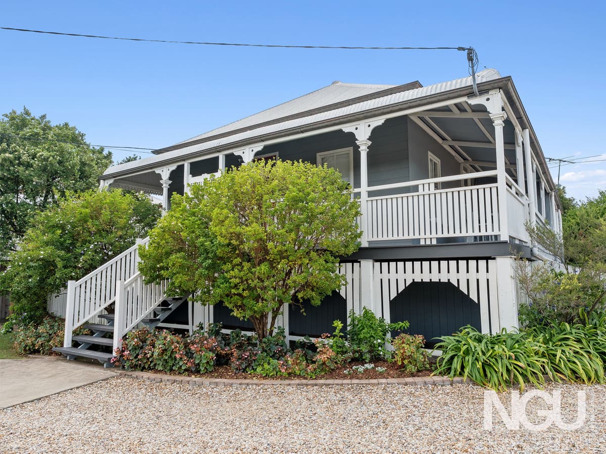 170 Blackstone Road, Silkstone QLD 4304, Silkstone - Thumbnail 2