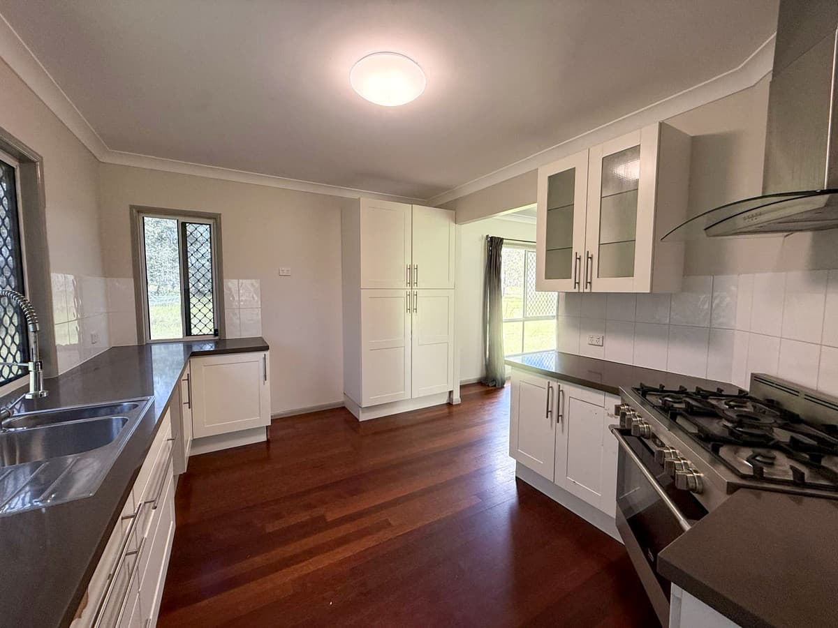 4 Qually Road, Lockyer Waters QLD 4311, Lockyer Waters - Thumbnail 2
