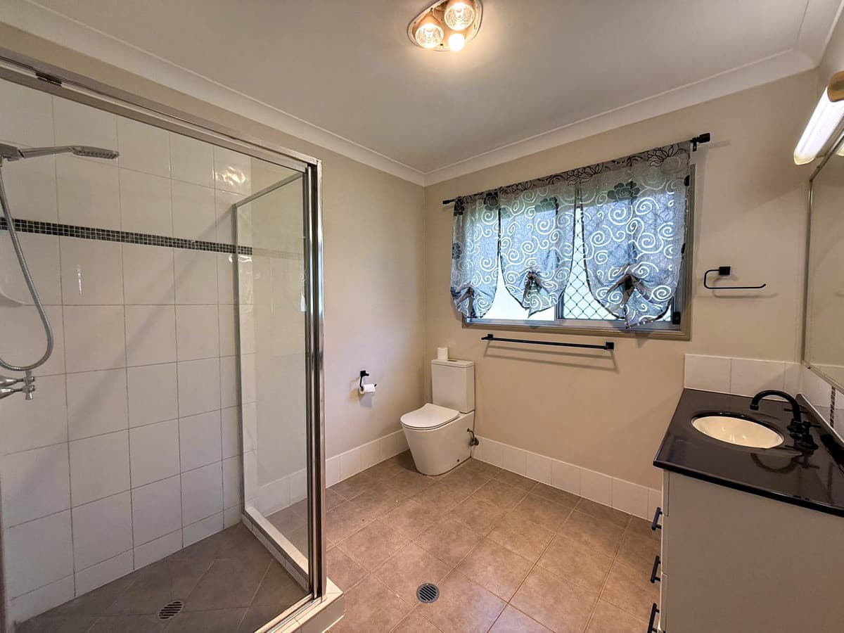 4 Qually Road, Lockyer Waters QLD 4311, Lockyer Waters - Thumbnail 7