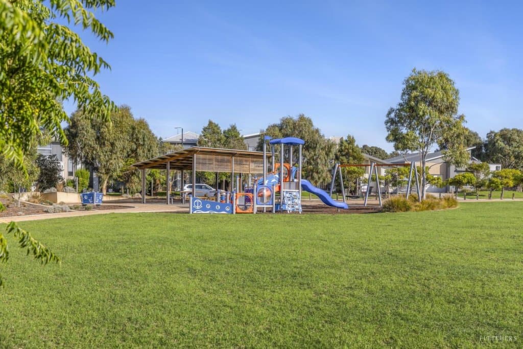 10 Phoenix Street, Ocean Grove - Thumbnail 7