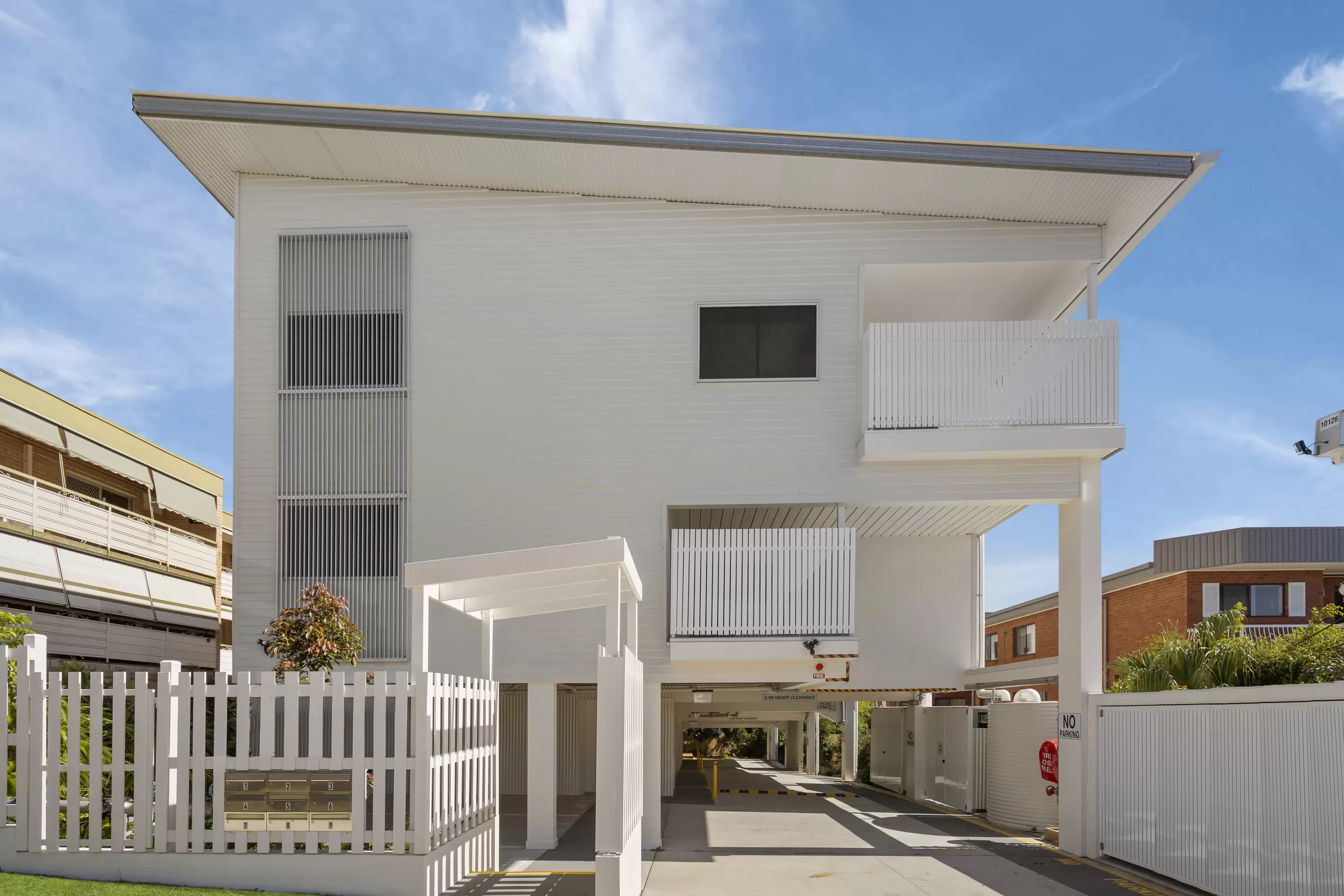 2/66 Kirkland Avenue, Coorparoo, Coorparoo - Image 1