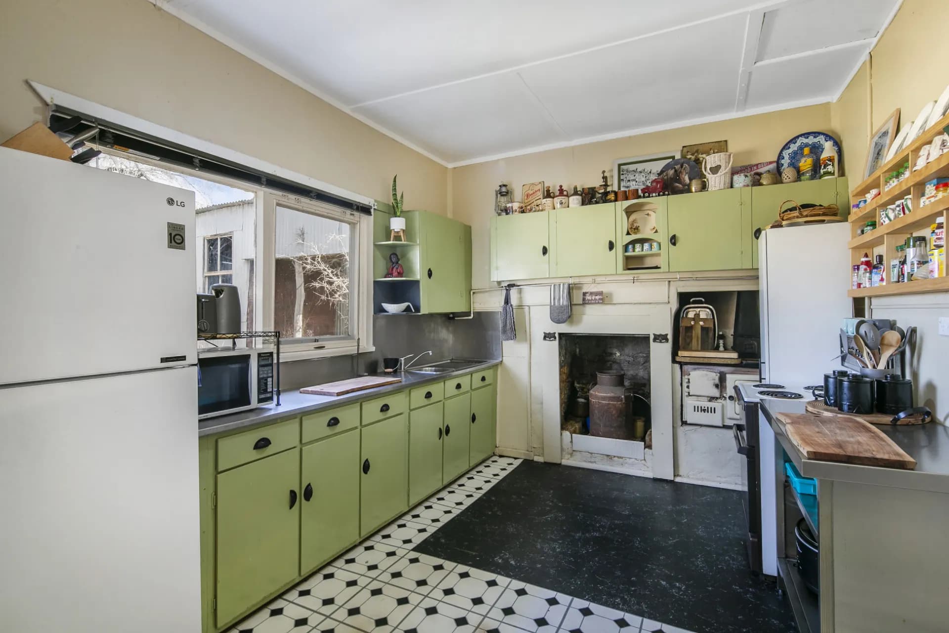 269 Tally Ho Road, Braidwood, NSW, Bombay - Thumbnail 5