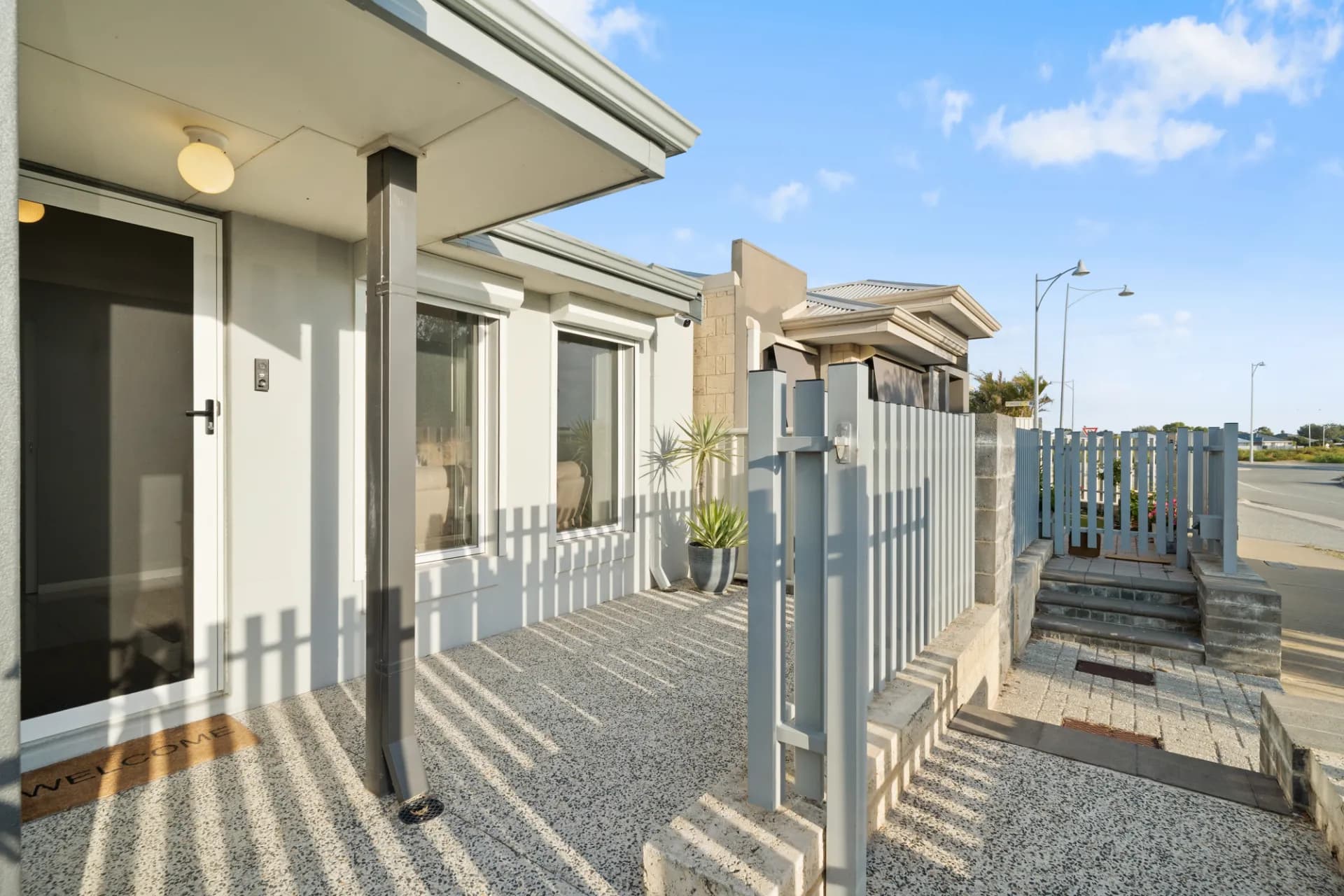 19 Yaramin Way, Golden Bay - Thumbnail 3