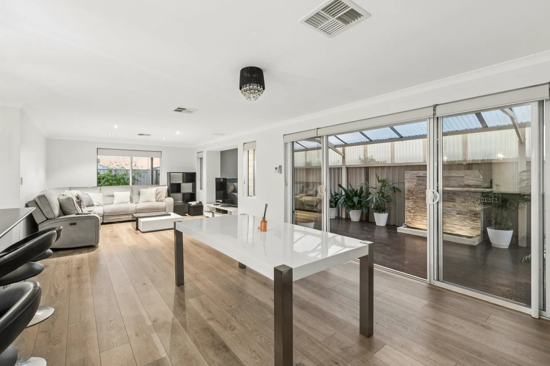 27 Salzburg Way, Wanneroo, WA, Wanneroo - Thumbnail 5