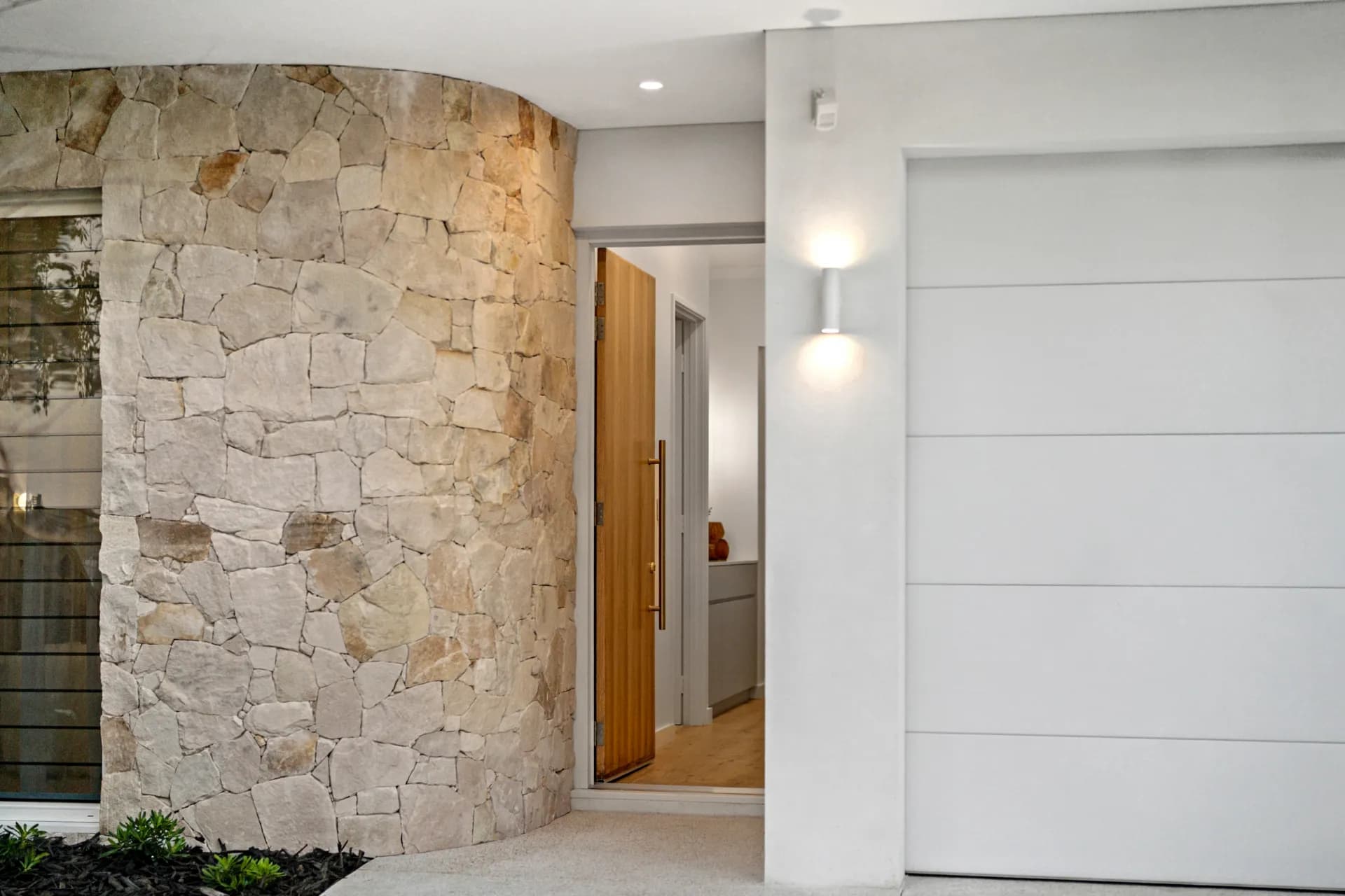 61b Canavan Crescent, Manning - Thumbnail 3