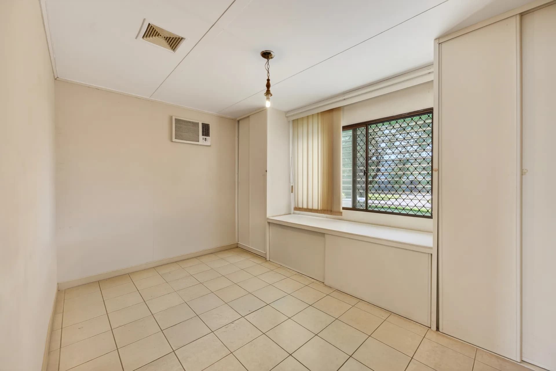 32 Lanark Street, Kirwan, QLD, Kirwan - Thumbnail 3