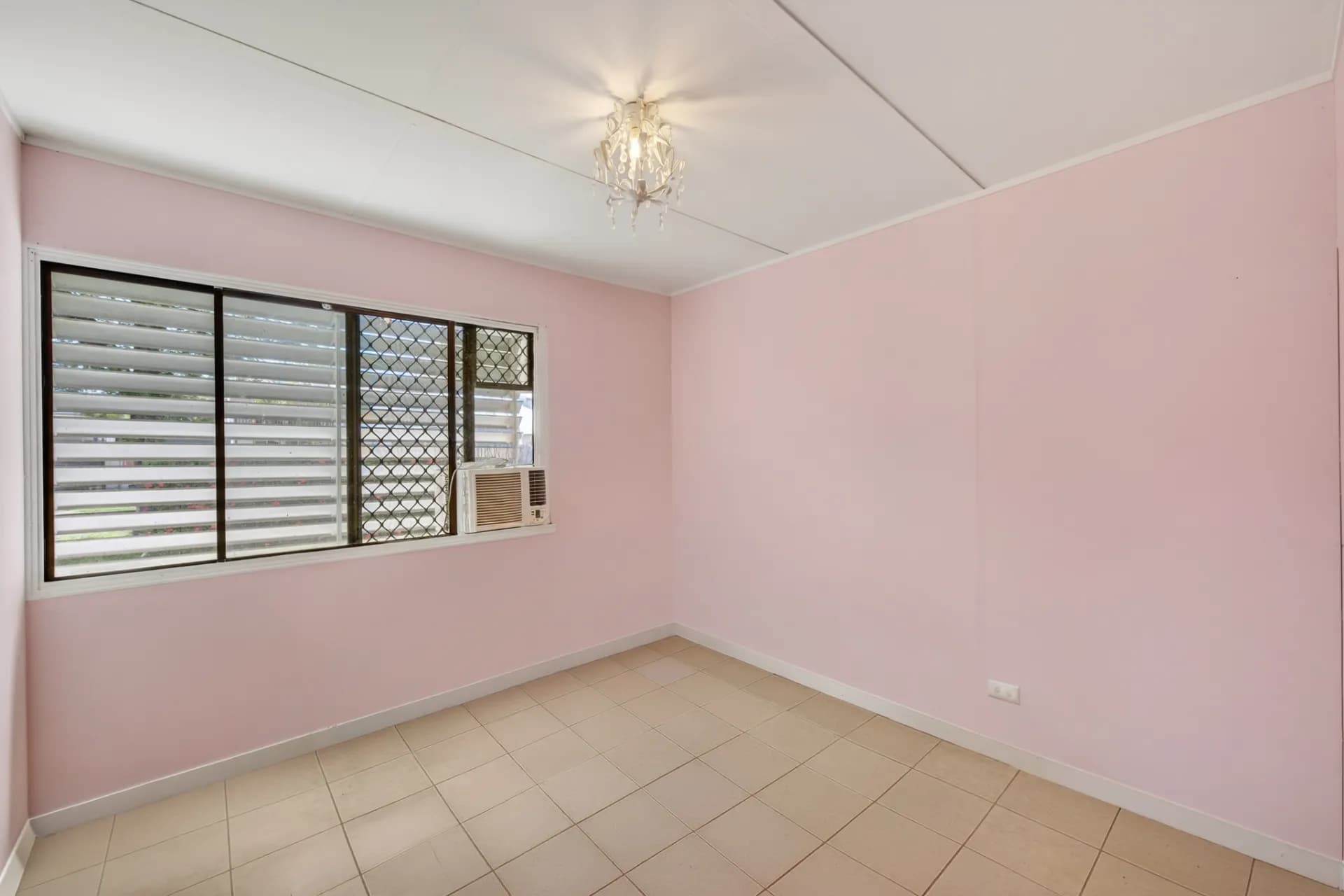 32 Lanark Street, Kirwan, QLD, Kirwan - Thumbnail 5