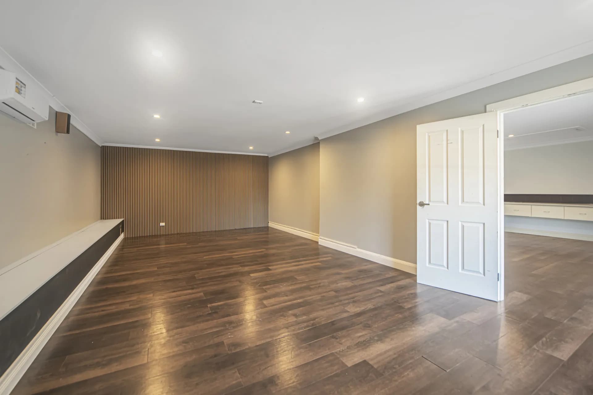 38 Tartarian Crescent, Bomaderry, NSW, Bomaderry - Thumbnail 4