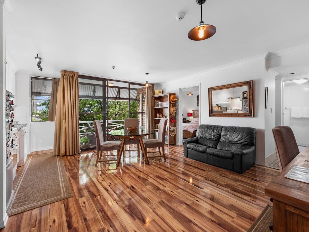 6 / 37 Phillips Street, Spring Hill QLD 4000, Spring Hill - Image 1