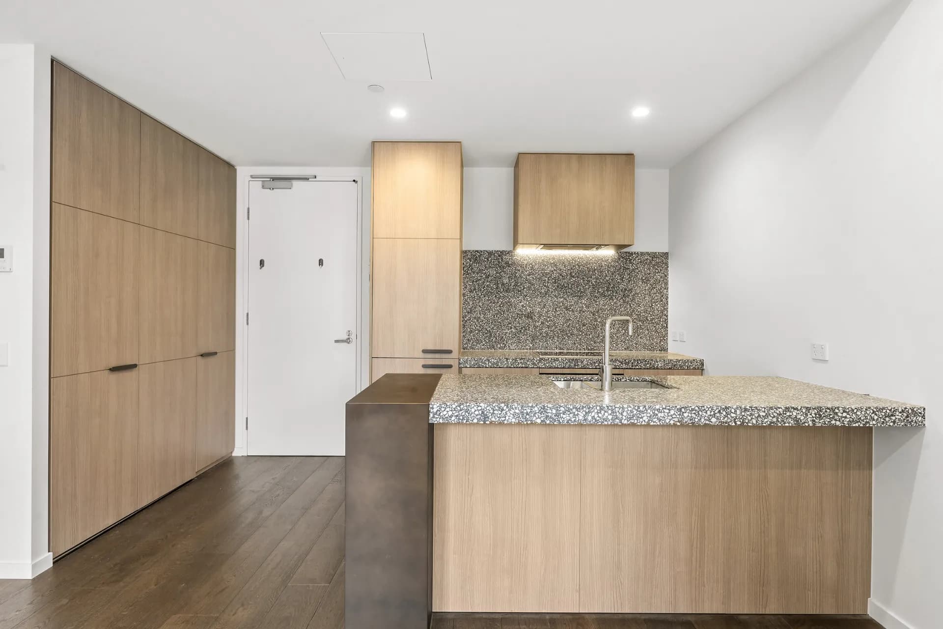 707/112 Adderley Street, West Melbourne, VIC, West Melbourne - Thumbnail 5