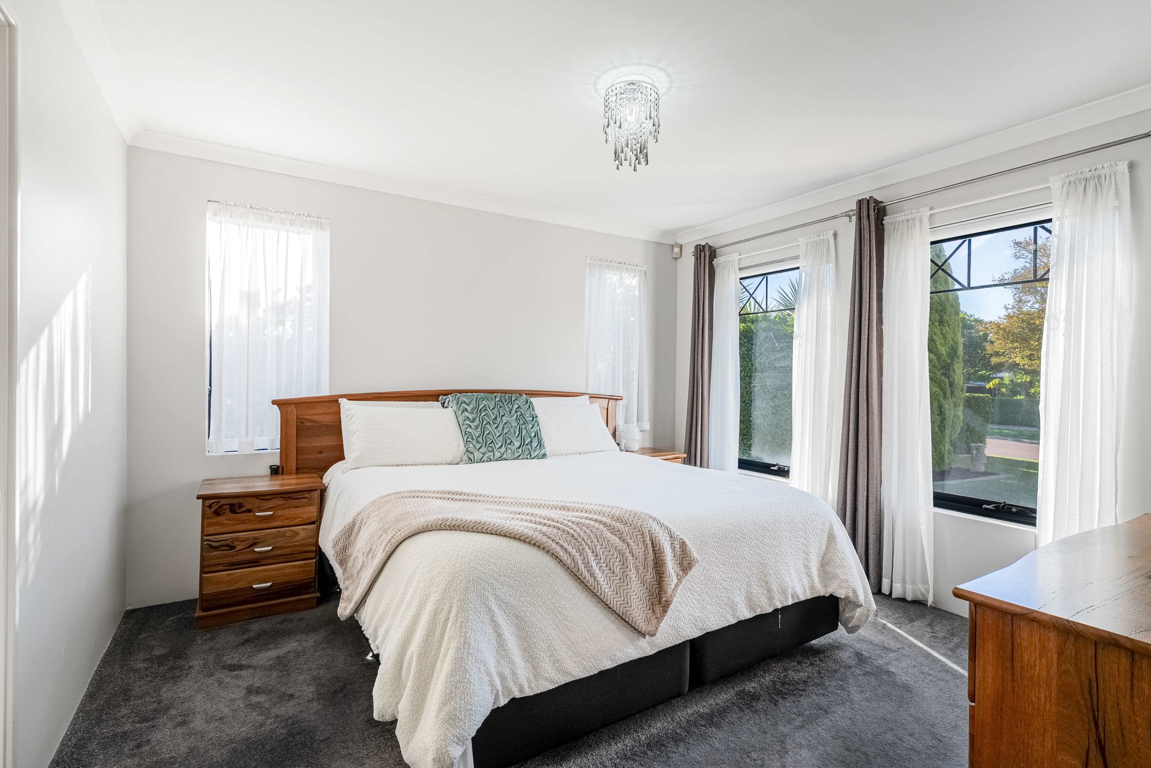 136 Ponte Vecchio Boulevard, Ellenbrook WA 6069, Ellenbrook - Thumbnail 5