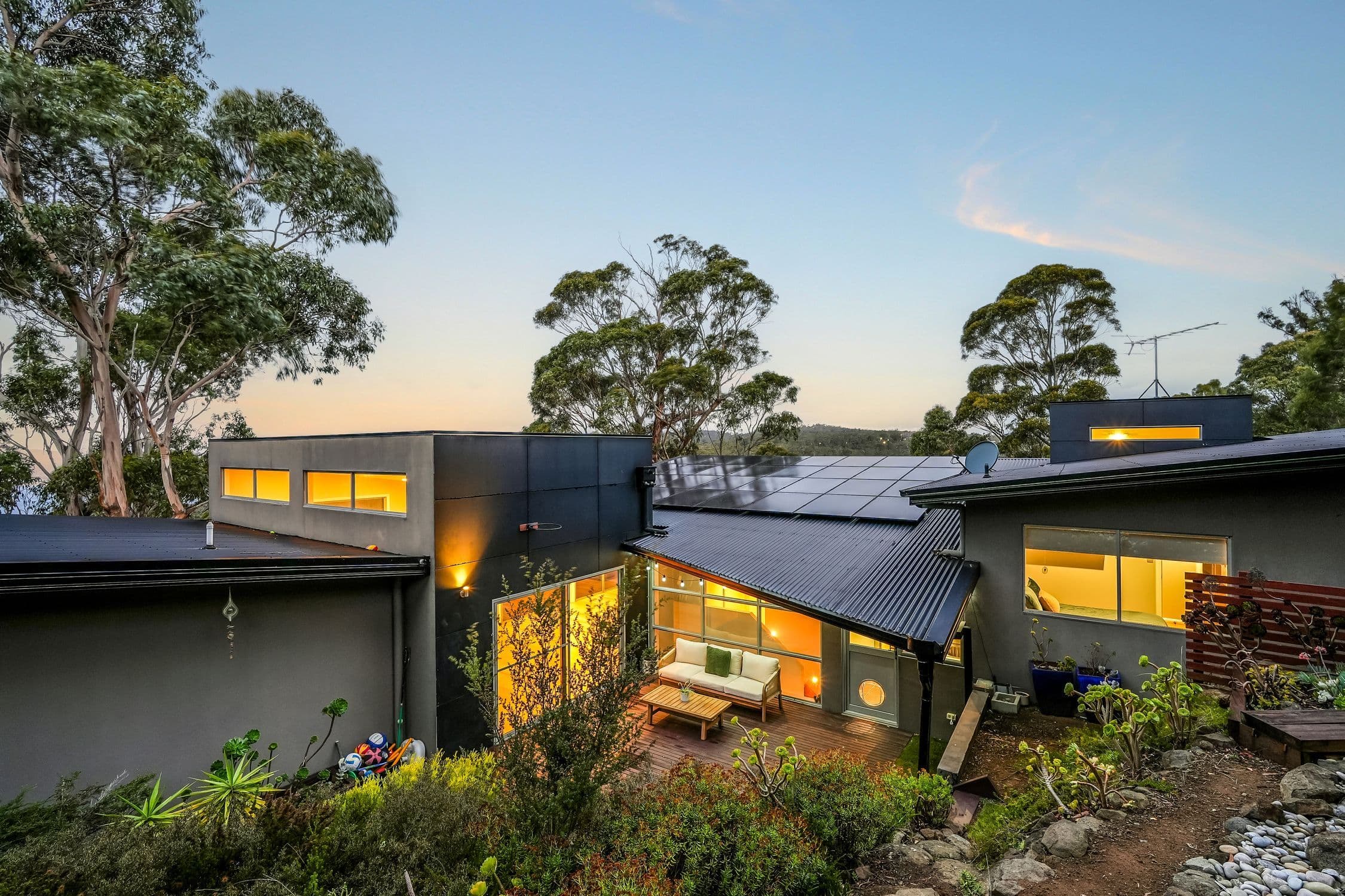 2 Correa Place, Tolmans Hill TAS 7007, Tolmans Hill - Thumbnail 2