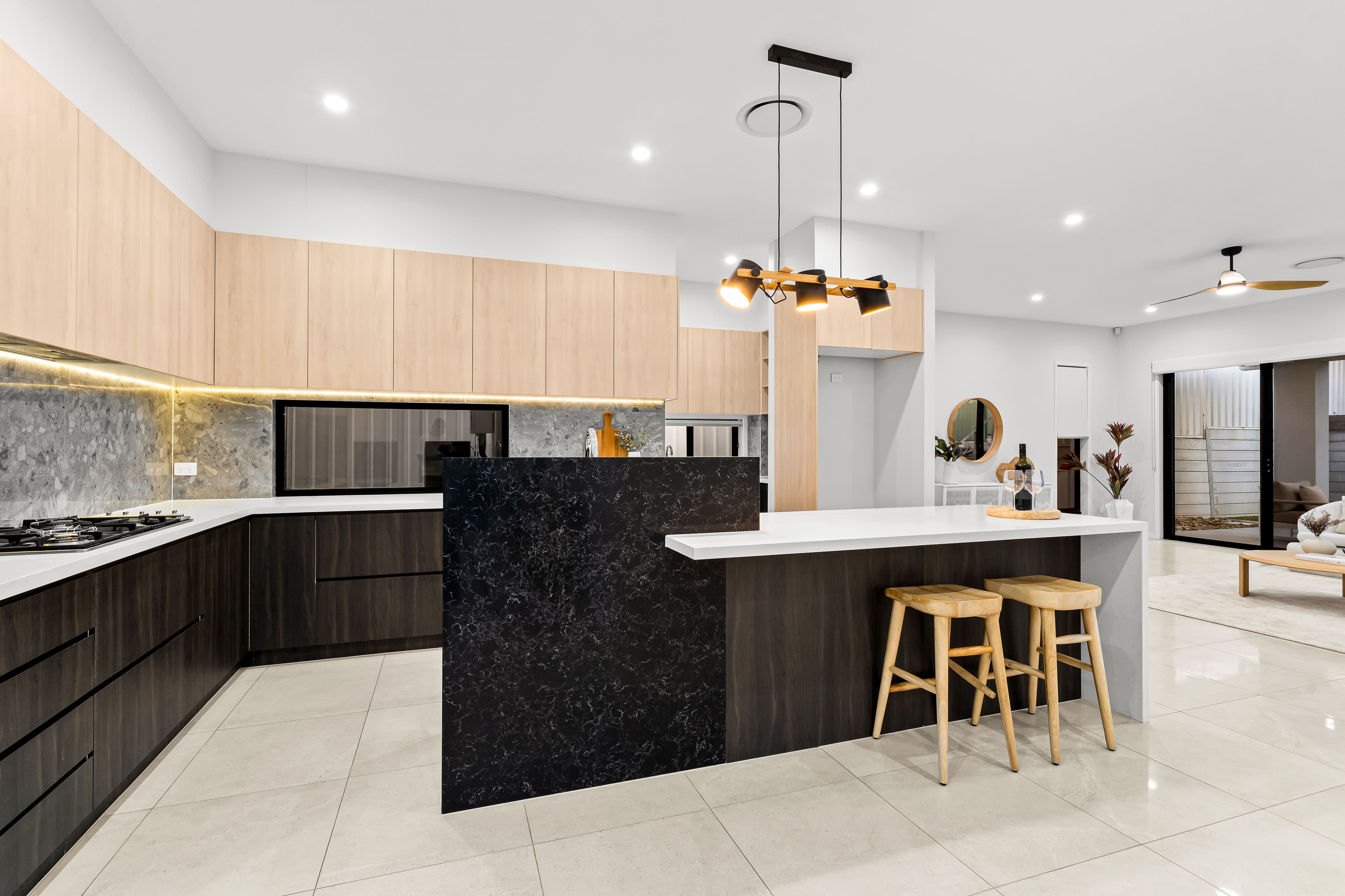 72 Perkins Street, Upper Mount Gravatt QLD 4122, Upper Mount Gravatt - Thumbnail 4