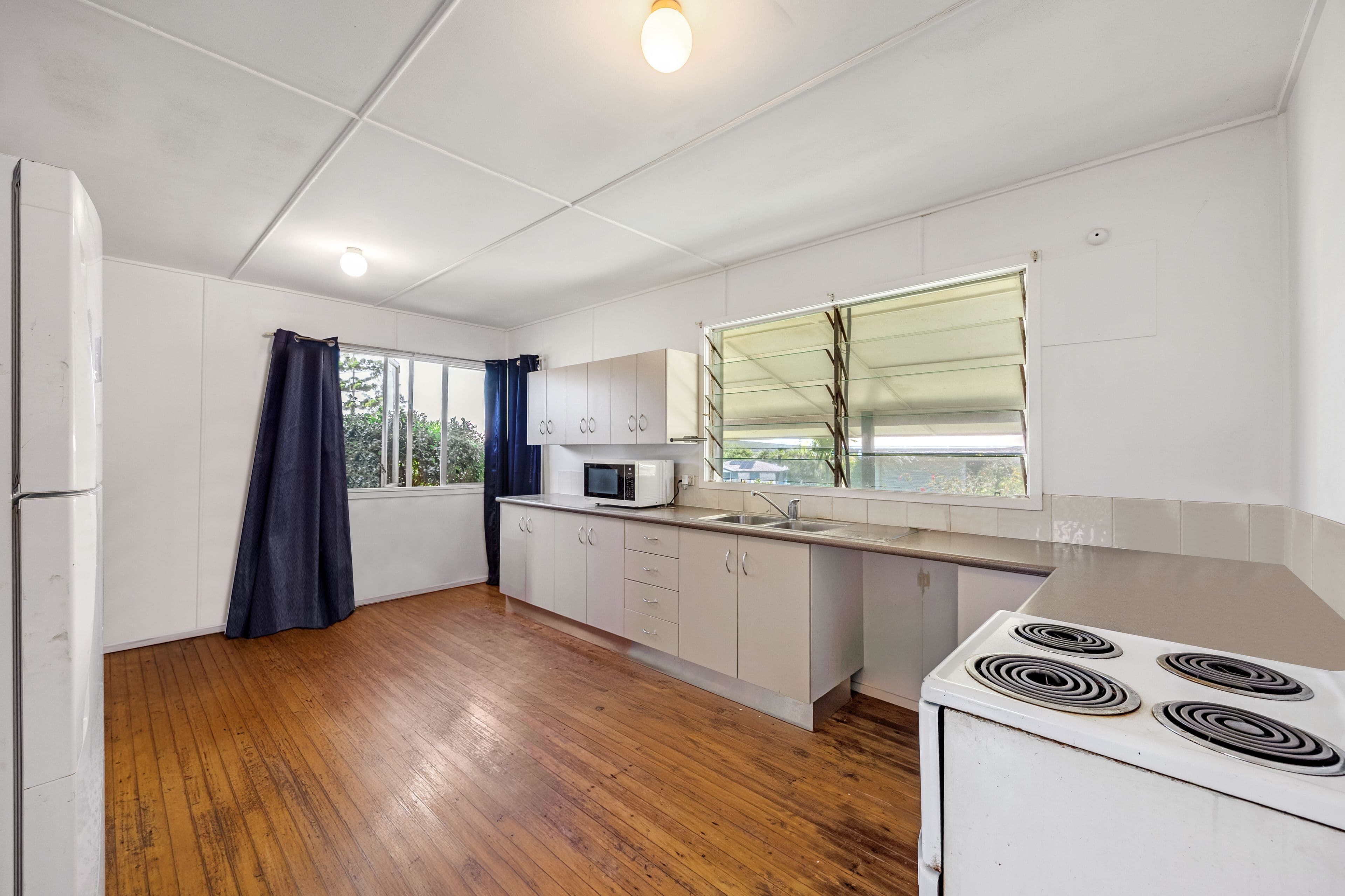 85 O'Connell Street, Barney Point QLD 4680, Barney Point - Thumbnail 5
